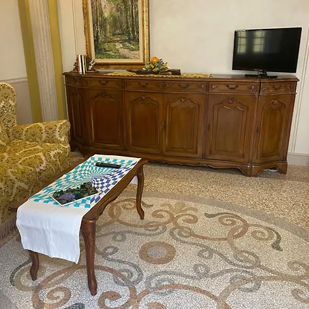 Casa Dei Cherubini Lucca