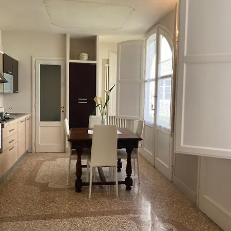 Casa Dei Cherubini Apartment Lucca